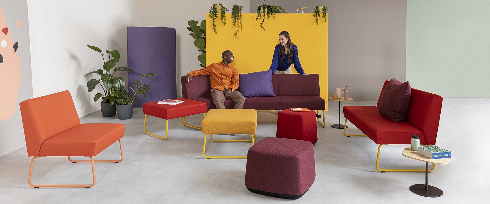 Flexibilität ist unser Credo. Dank seiner Modularität ist Reefs flex der optimale Partner für zeitgemäße Kommunikations- und Loungebereiche.